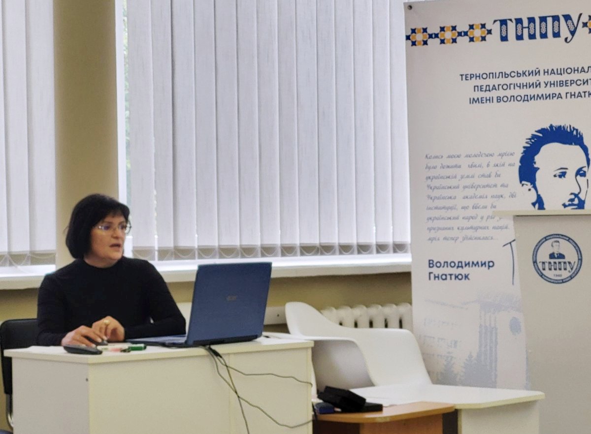 Обговорюємо "Рамку професійного розвитку". 